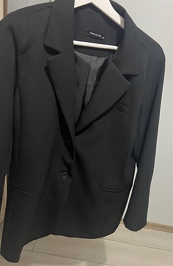 Trendyol & Milla Bir kaç kere kullanıldı oversive blazer