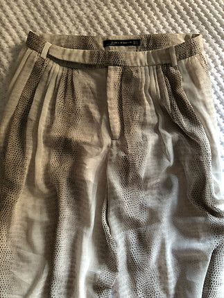 Zara yılan derisi desenli şifon pantolon
