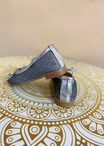 Kız Çocuk Gri Yılan Desenli Tokalı Babet - Görsel 4