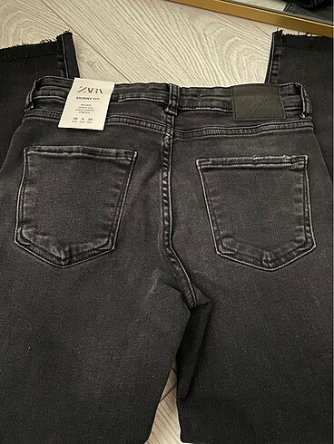 36 Beden gri Renk Zara jean