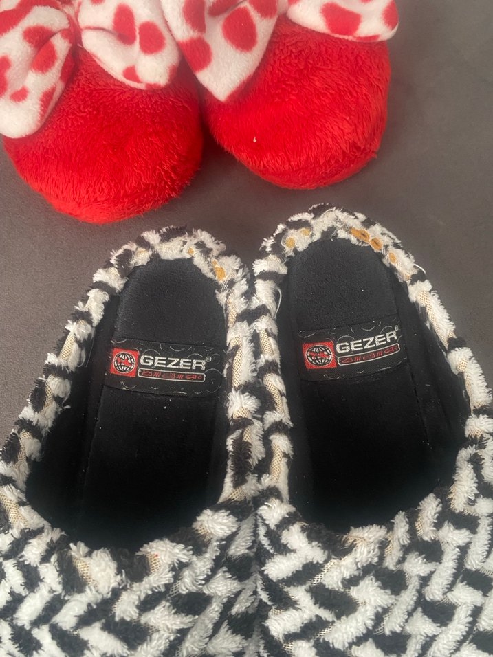 Renkli Desenli Kadın Ev Terlikleri - Görsel 2