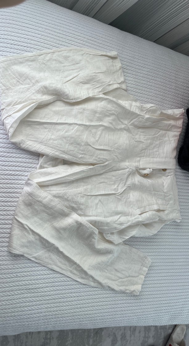 Beyaz Keten Kadın tulum - Kısa Kollu, Düğmeli - Görsel 2