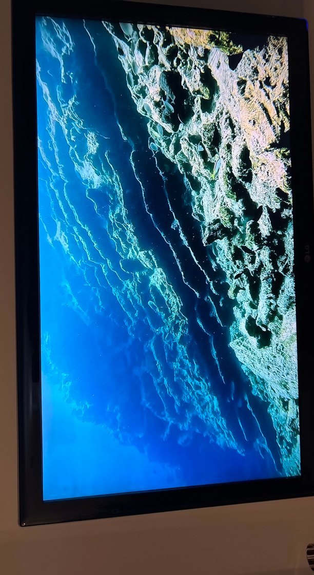 Siyah LG televizyon - Görsel 4