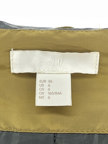 36 Beden yeşil Renk H&M Ceket %70 İndirimli.