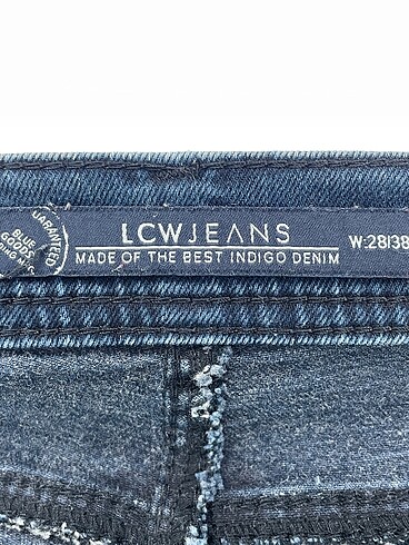 28 Beden mavi Renk LC Waikiki Jean / Kot %70 İndirimli.