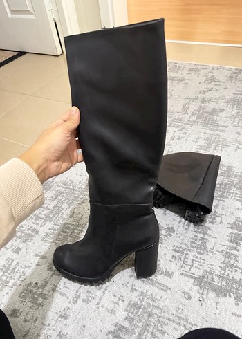 Kadın Siyah Deri Tokalı Dizüstü Topuklu çizme - Görsel 3