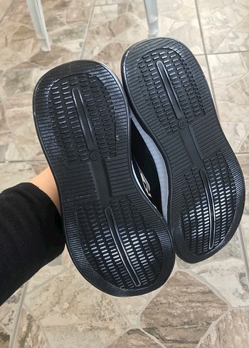 Nike Siyah Bağcıklı Kadın Spor Ayakkabı - Görsel 3