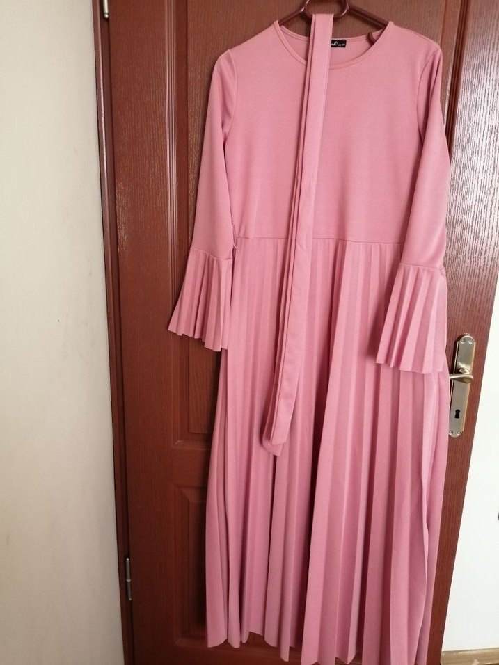 Pembe Pilili Uzun Elbise - Görsel 2