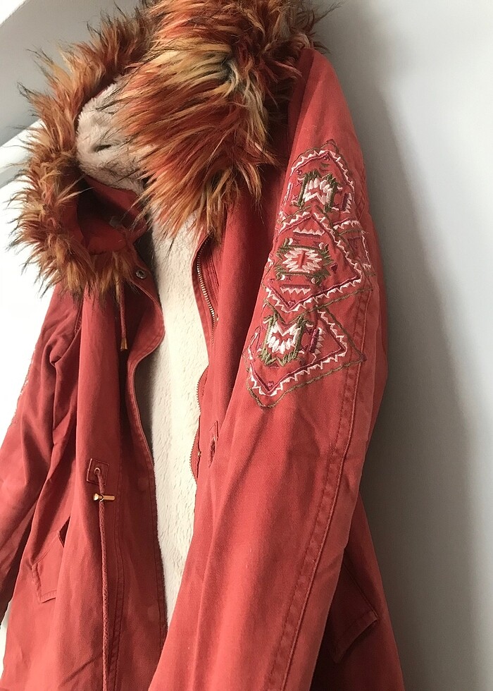 Suni Kürk Kapüşonlu Parka Kiremit renk - Görsel 5