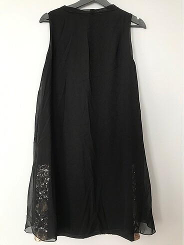 Ayhan marka Kolsuz Şifon Pullu kısa siyah-gold Abiye Elbise - Görsel 3