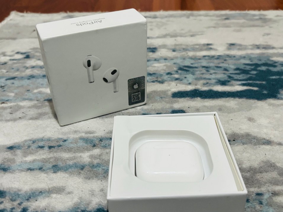 Satılık AirPods 3 nesil  Kulaklık - Görsel 2