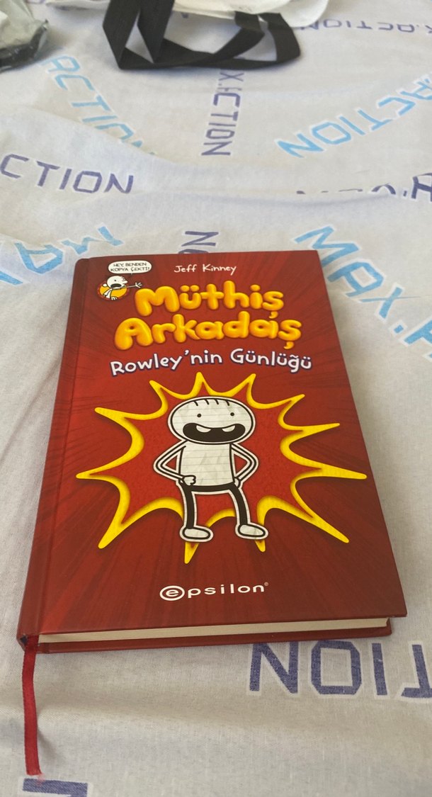 Satılık Müthiş Arkadaş - Rowley'nin Günlüğü - Görsel 2