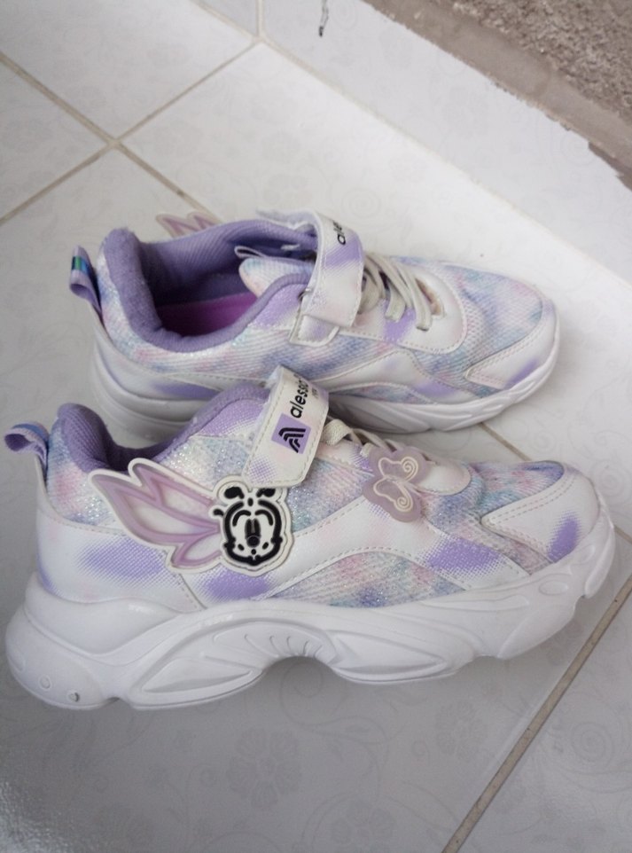 Kız Çocuk Mor Bağcıklı ve Cırtlı Spor Ayakkabı - Görsel 3