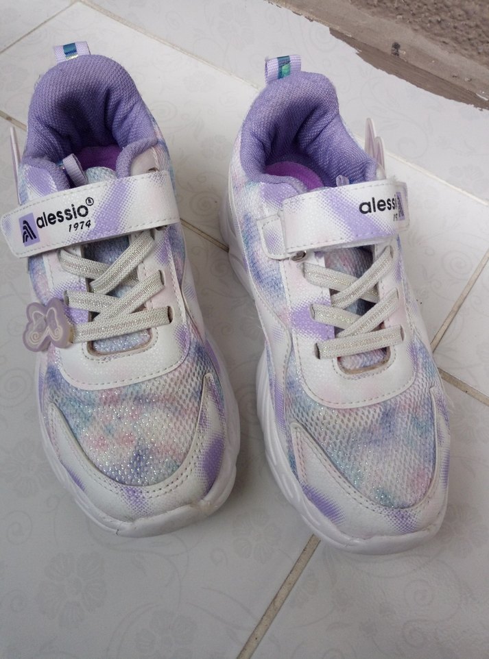 Kız Çocuk Mor Bağcıklı ve Cırtlı Spor Ayakkabı - Görsel 2