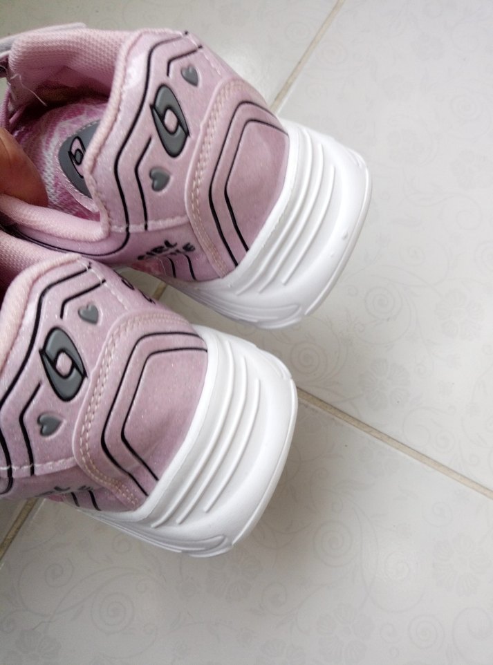 Kız Çocuk Pembe Baskılı Spor Ayakkabı - Görsel 5