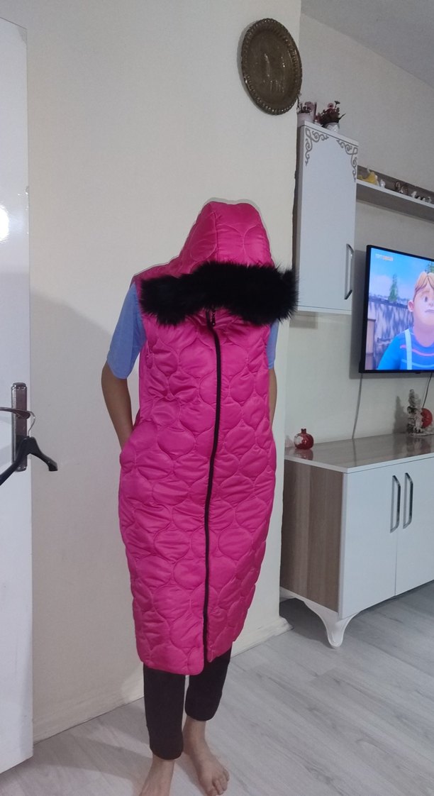 Pembe Uzun Kürklü Kadın Yelek - Görsel 3