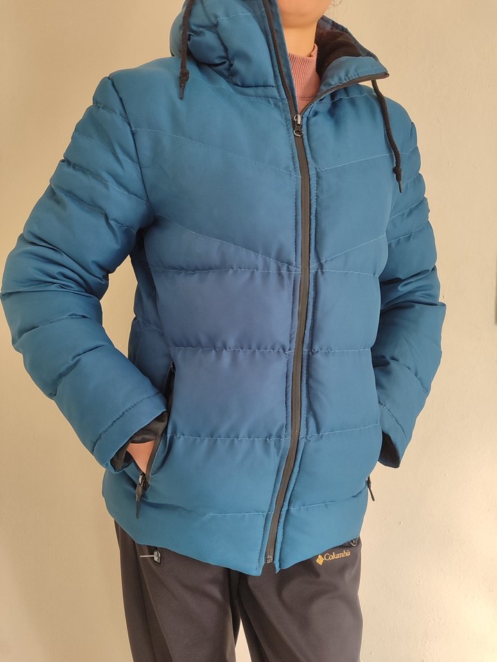 Mavi Kapüşonlu Kadın Kışlık Mont - Görsel 4