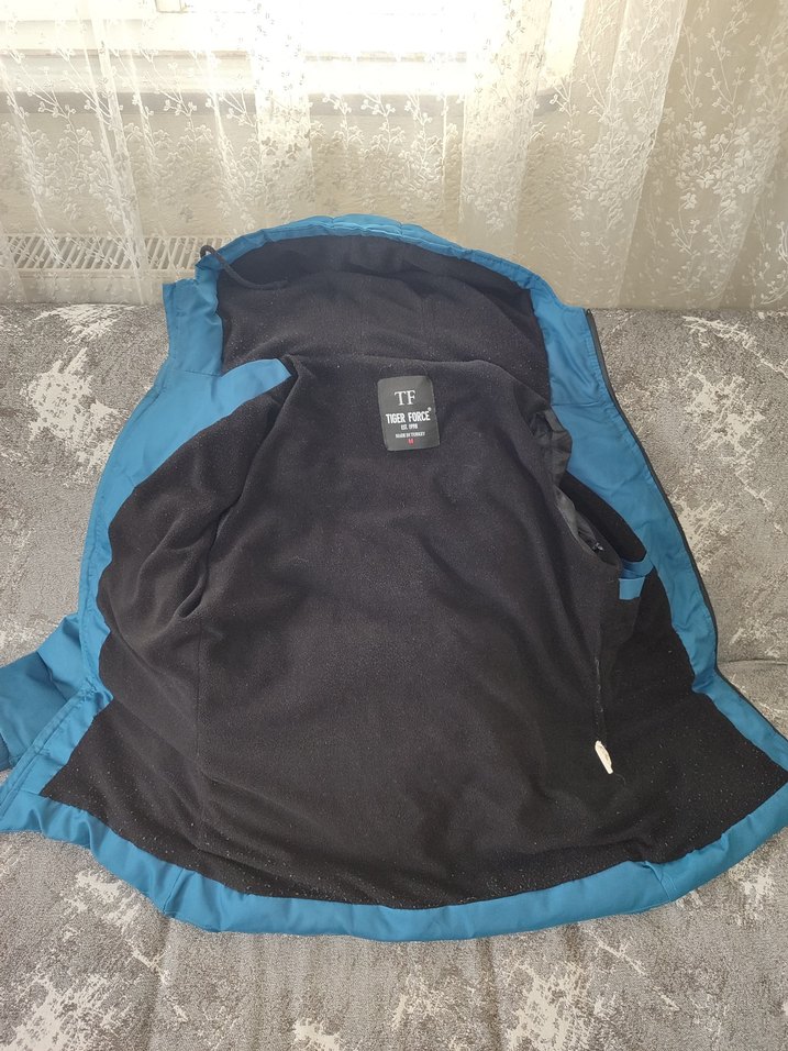 Mavi Kapüşonlu Kadın Kışlık Mont - Görsel 5