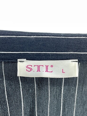 l Beden siyah Renk PreLoved Bluz %70 İndirimli.