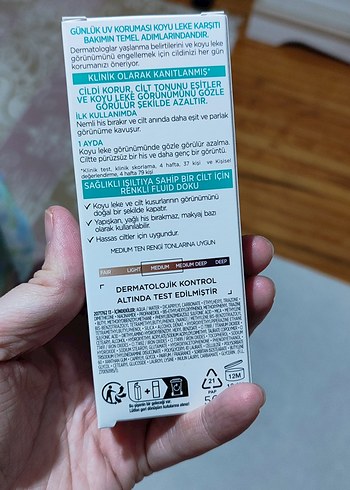 L'Oréal Paris Bright Reveal Renkli Güneş Kremi SPF 50 medium - Görsel 2