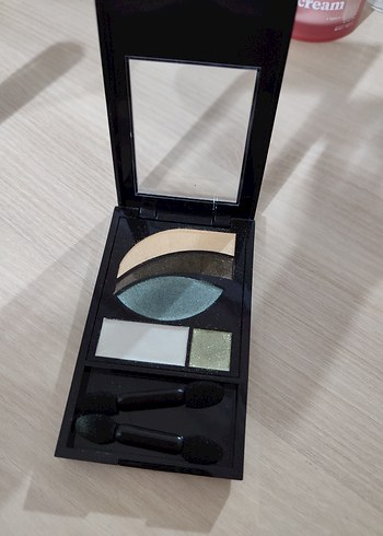 Revlon PhotoReady Göz Farı Paleti 535 - Görsel 2