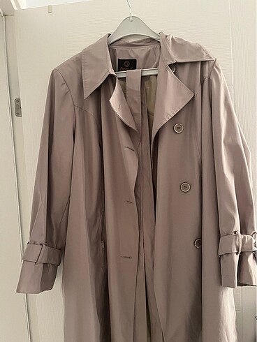 Trenchcoat