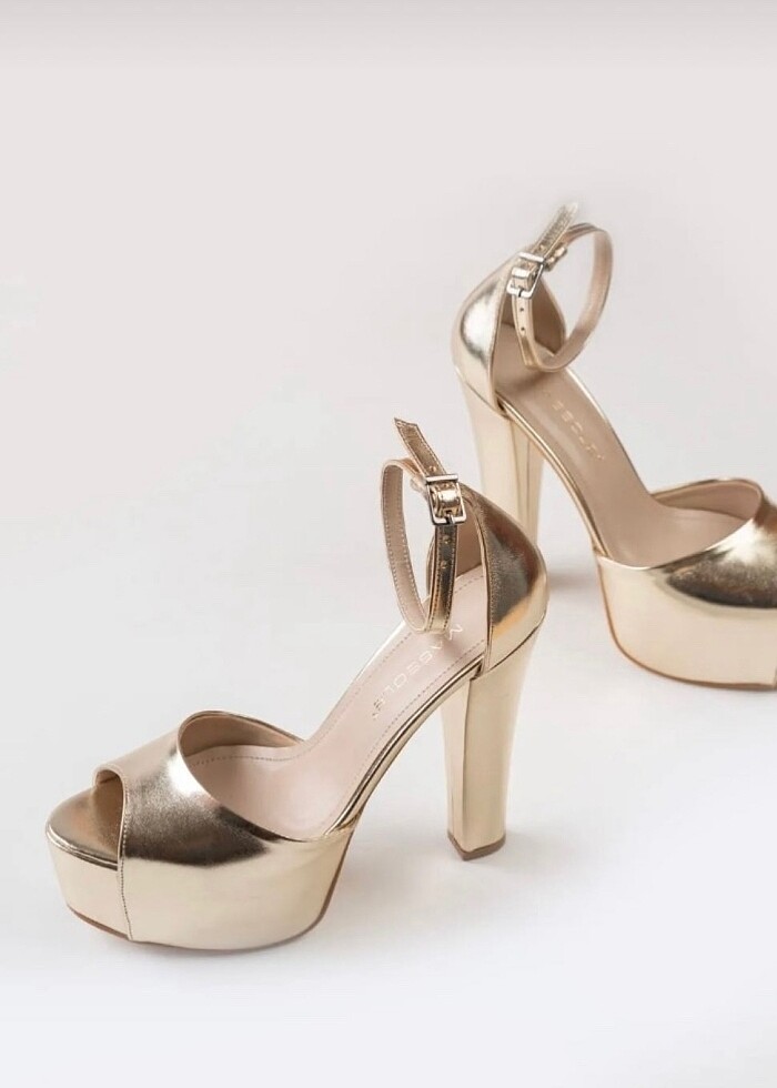 Altın Metalik Platform Ayakkabı - Görsel 4