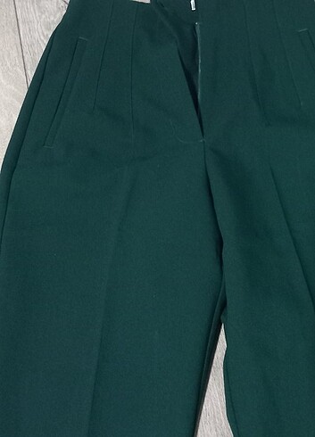 Zara Kkumas pantolon. Etjket ustunde umaş pantolon
