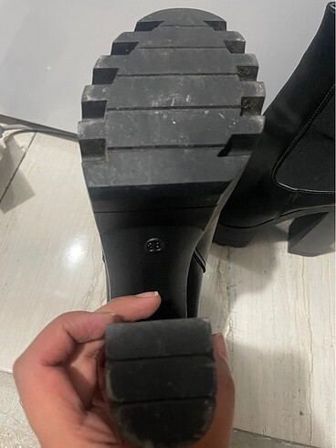 Deri kadın topuklu bot - Görsel 4