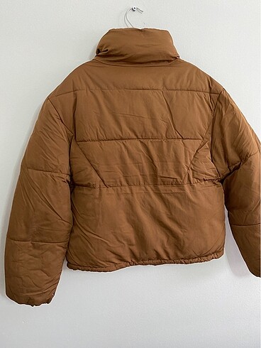 Bershka Kısa mont