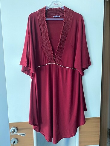Bordo elbise