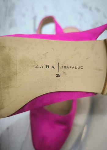 39 Beden Zara marka Pembe saten kumas sık babet Kadın