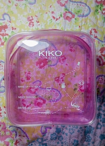 Beden pembe Renk Kiko makyaj çantası