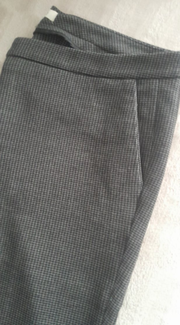 Gri Kadın Pilili Kumaş Pantolon - Görsel 2