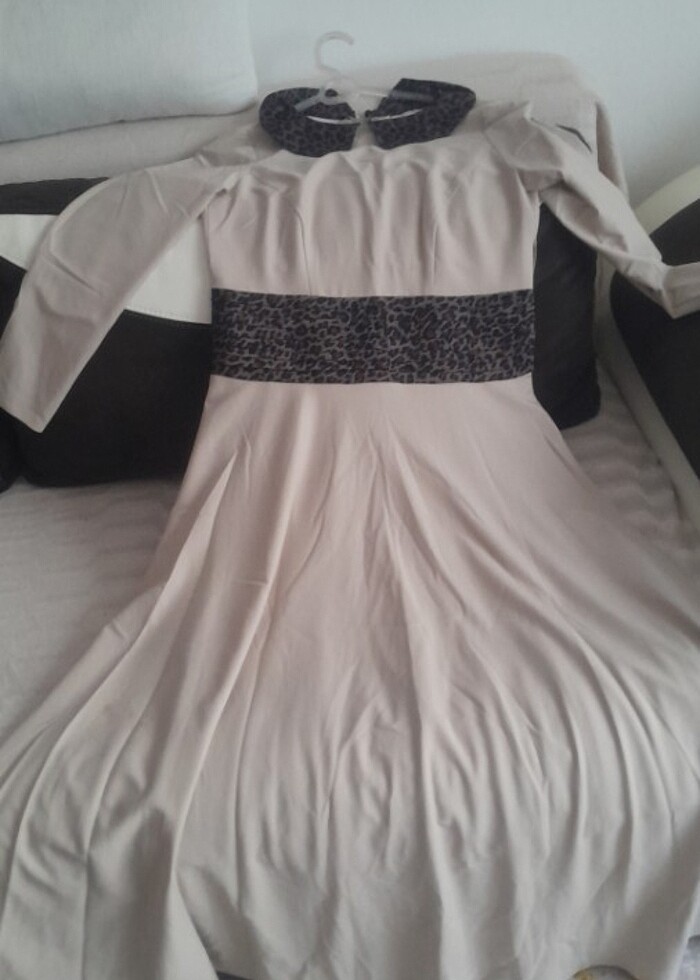 Leopar  desenli  elbise - Görsel 2