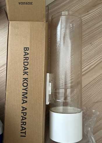 Beyaz Bardak Koyma Aparatı - Görsel 2