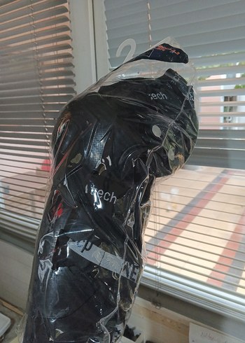 Siyah Motosiklet Diz Koruyucuları - Görsel 3