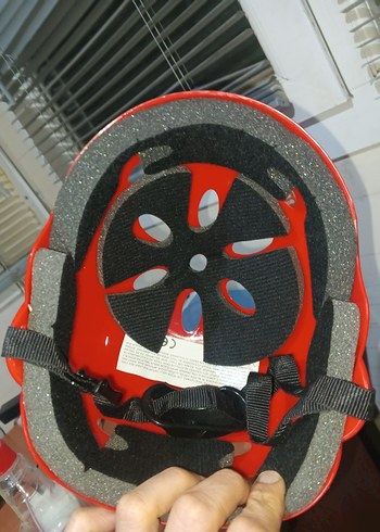 Parlak Kırmızı Avant-Garde Motosiklet Kaskı - Görsel 3