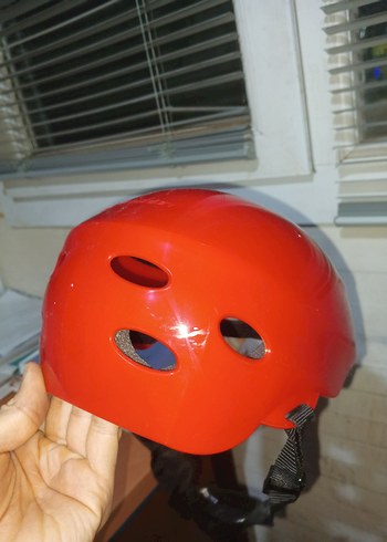 Parlak Kırmızı Avant-Garde Motosiklet Kaskı - Görsel 4