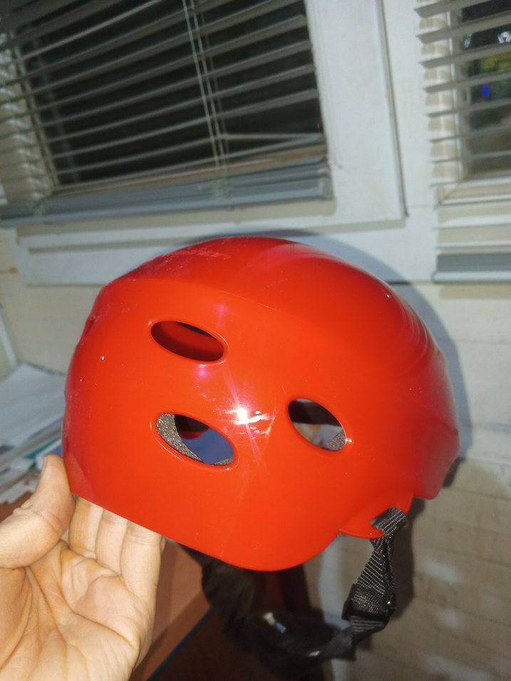 Parlak Kırmızı Avant-Garde Motosiklet Kaskı - Görsel 4