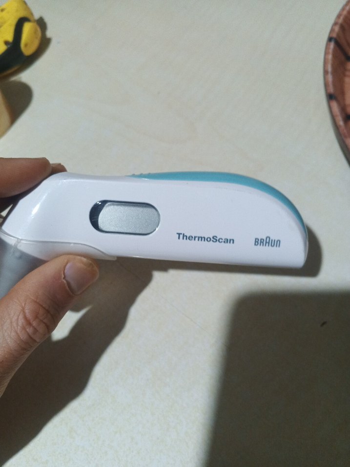 Braun ThermoScan 3 IRT 3020 Kulaktan Ateş Ölçer - Görsel 2