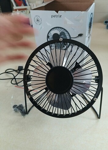 Masaüstü mini fan