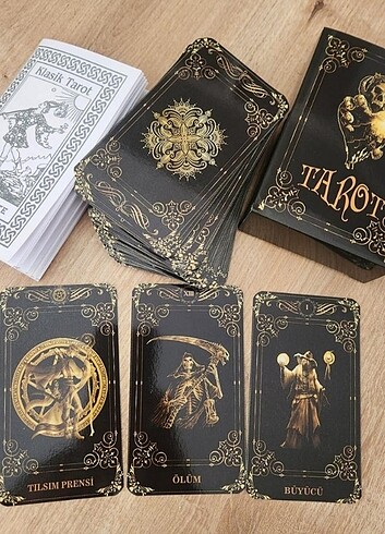 Siyah Gold Tarot Destesi 