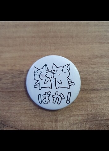 Hello Kitty Kawaii Neko Baka Anime Rozet