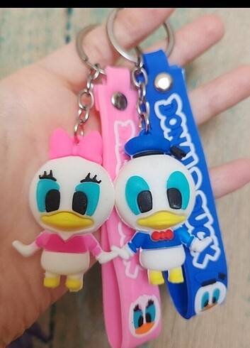 Donald Duck ve Daisy Duck Anahtarlik Çift Anahtarlığı