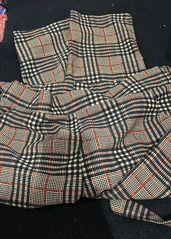 Kadın Ekose Desenli Kumaş Pantolon - Görsel 3