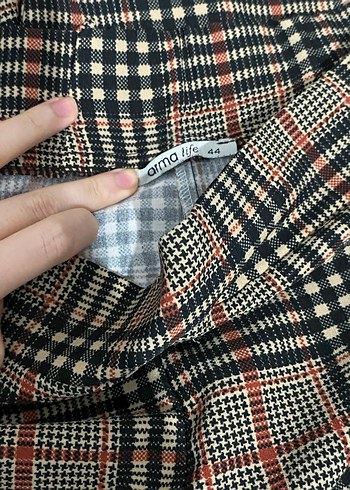 Kadın Ekose Desenli Kumaş Pantolon - Görsel 2