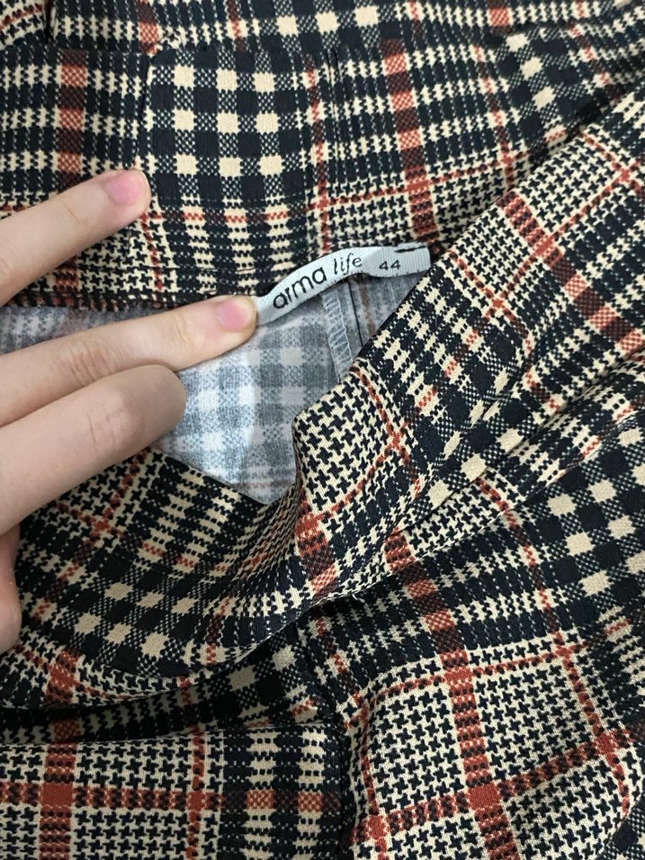 Kadın Ekose Desenli Kumaş Pantolon - Görsel 2