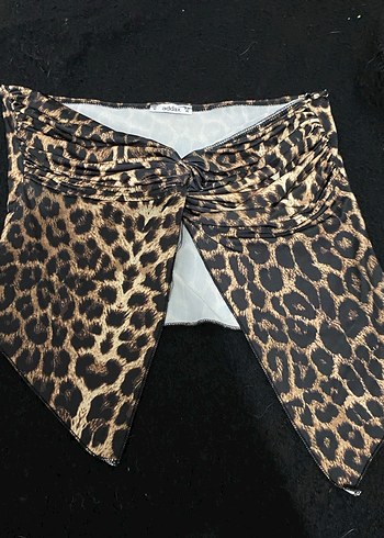 Leopar Desenli Crop Top - Görsel 4