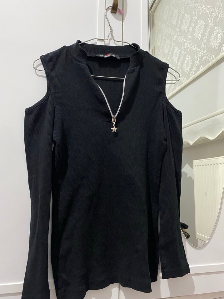 Boncuk Detaylı Siyah Triko Kadın Bluz - Görsel 5